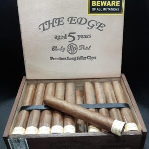 rocky patel the edge toro corojo.jpg